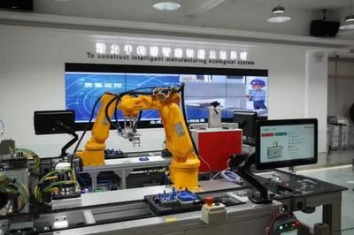 走進(jìn)西青開發(fā)區(qū) 智能制造助力打造產(chǎn)業(yè)新高地